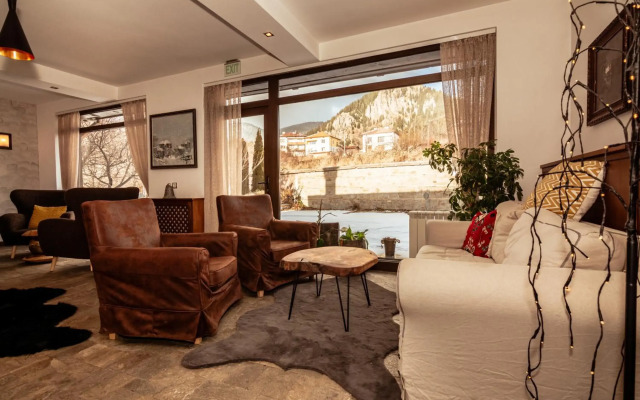 Smilen Hotel And Wellness