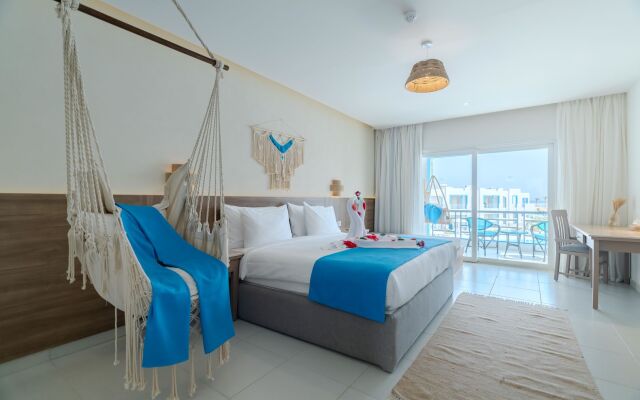 Casa Blue Resort