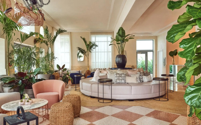 Hotel Greystone - Adults Only
