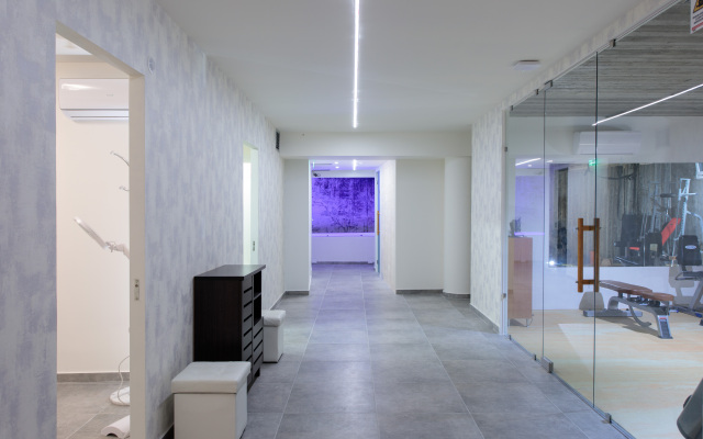 Liana Beach Hotel & Spa