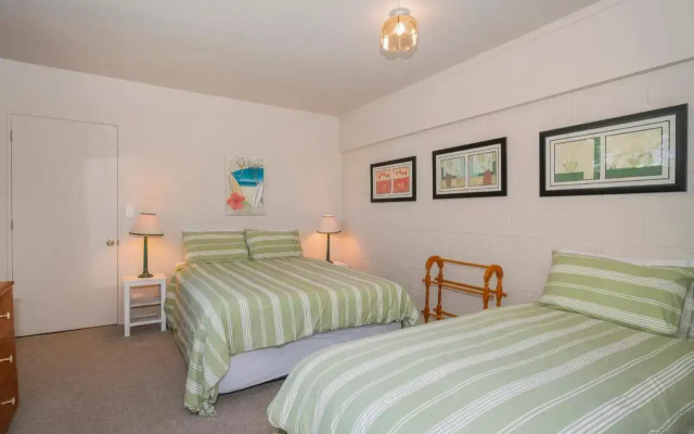 Relax On Courtney - Pauanui Holiday Home