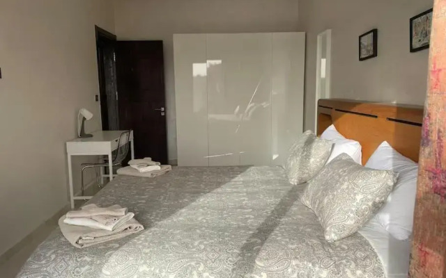 Prestigious apartment