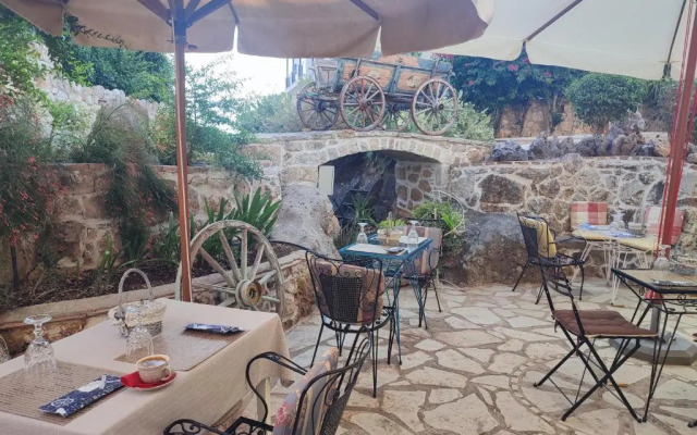 Archontiko Art Hotel