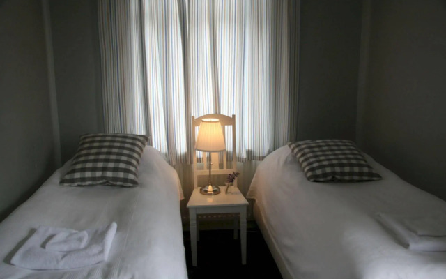 Árból Guesthouse
