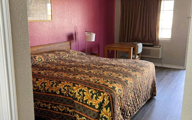 Country Inn Motel
