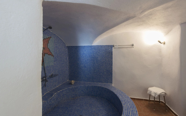 Kastro Suites
