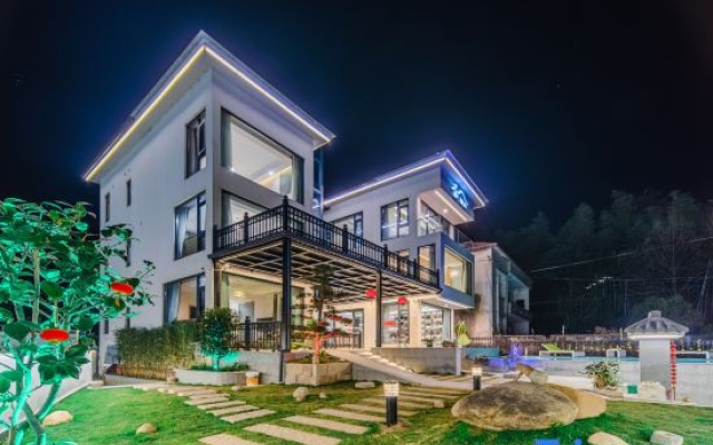 Yun Xiang Zhi B&B (Cloud Grassland International Mountain Tourism Resort) – Outside – Huzhou