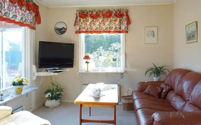 5 Person Holiday Home in Kungshamn