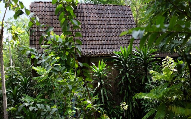 Patehan Villa Dewandaru