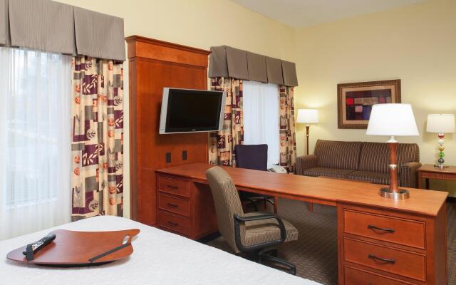 Hampton Inn & Suites Grand Rapids-Airport 28th St