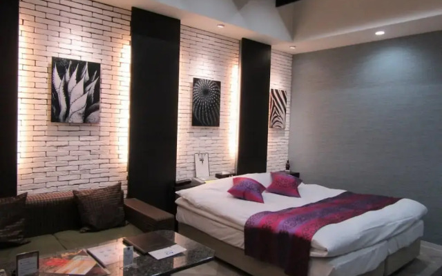 HOTEL S-CUBE - Adults Only