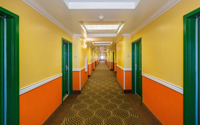 Quality Inn & Suites Galveston - Beachfront