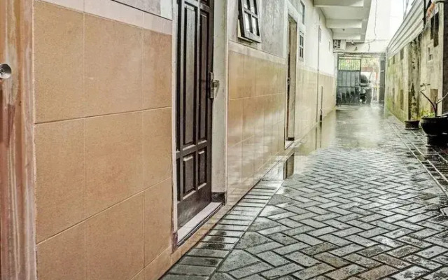 OYO Life 92395 Namimart Syariah 3