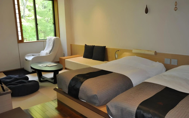 Niseko Konbu Onsen Tsuruga Besso Moku No Sho