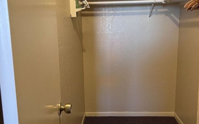 Hallmark Inn and Suites