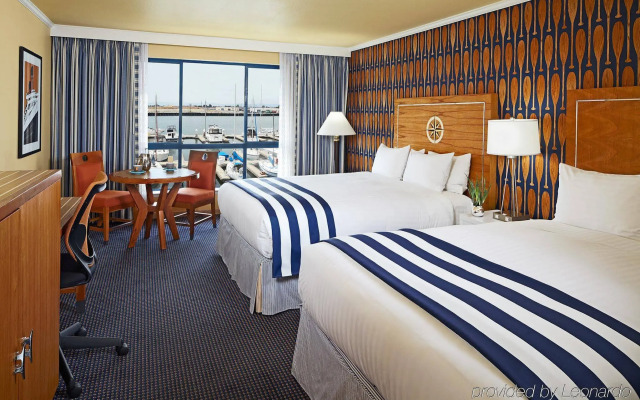 Waterfront Hotel, part of JdV by Hyatt (12381)