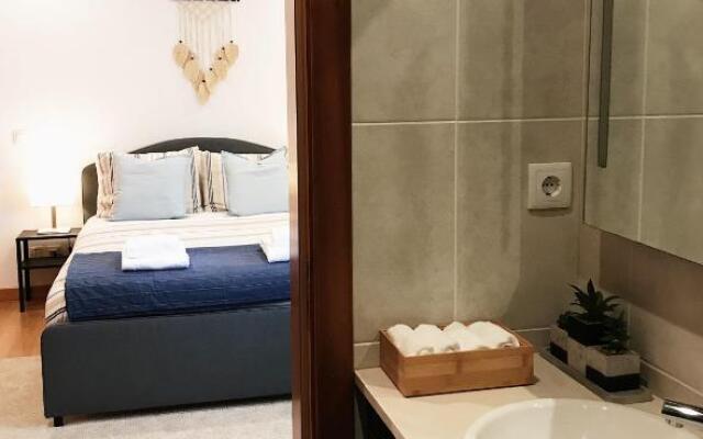 TERRACE APARTMENT - T2 com garagem fechada gratuita