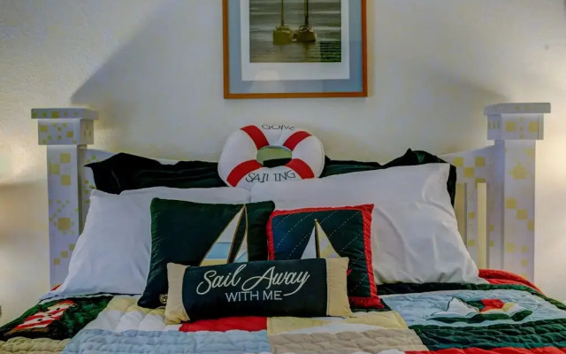 Anchor Inn NSB Bed & Breakfast