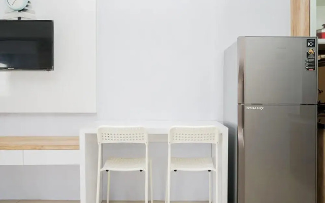 Spacious Studio Room Baileys Apartment