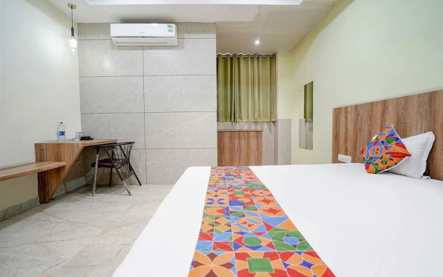 FabHotel Park Mahindra