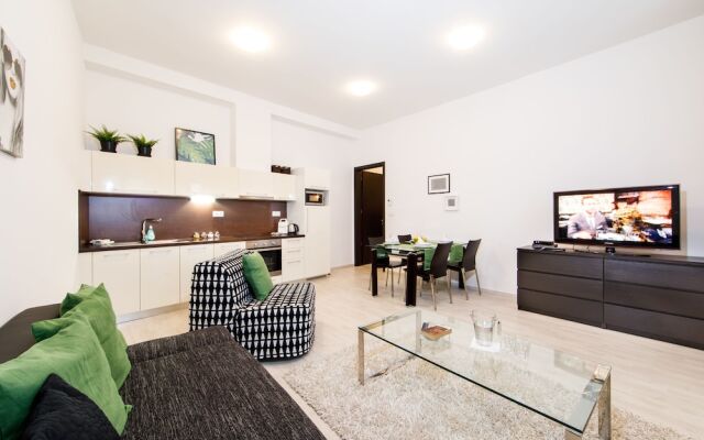 APLEND CITY Galéria 1