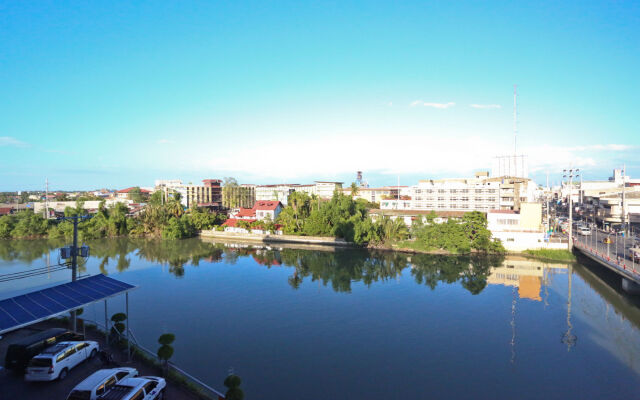 Star Plaza Hotel