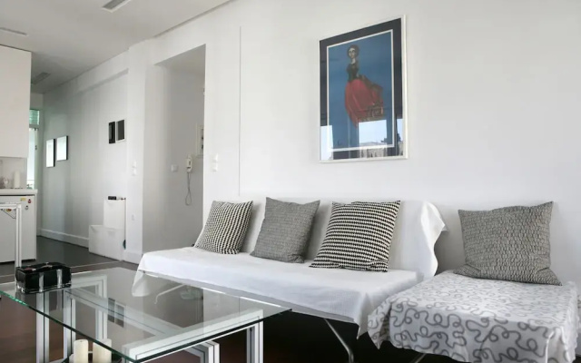 Mind-blowing Acropolis View Apt