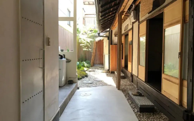 Kyoto style small inn iru