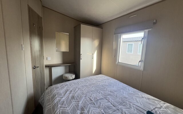 Immaculate 3-bed Static Caravan in Skegness