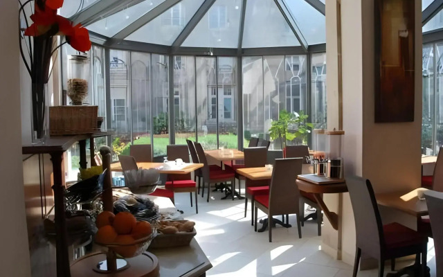 Hôtel Littéraire Stendhal et Spa