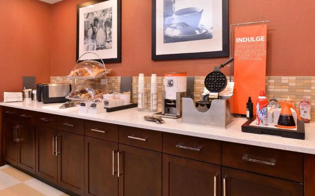 Hampton Inn Potsdam, NY