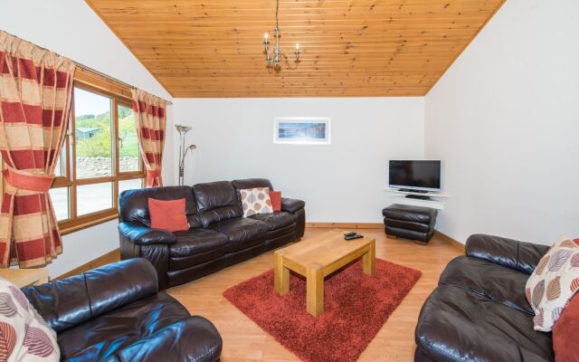 Silver Birch Lodge, Cupar