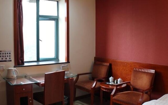 Jiaxinyi Hotel (Chongqing Shipingqiao)