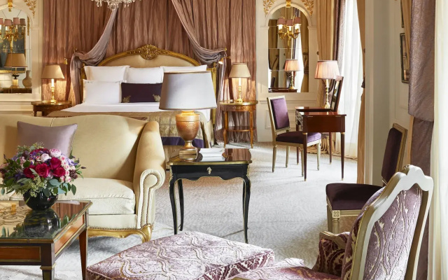 Plaza Athenee