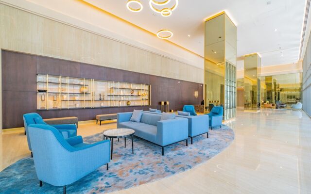 Art-inspired apartment amidst Downtown Dubai