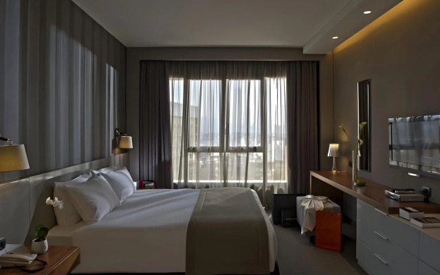 ParkTower Suites
