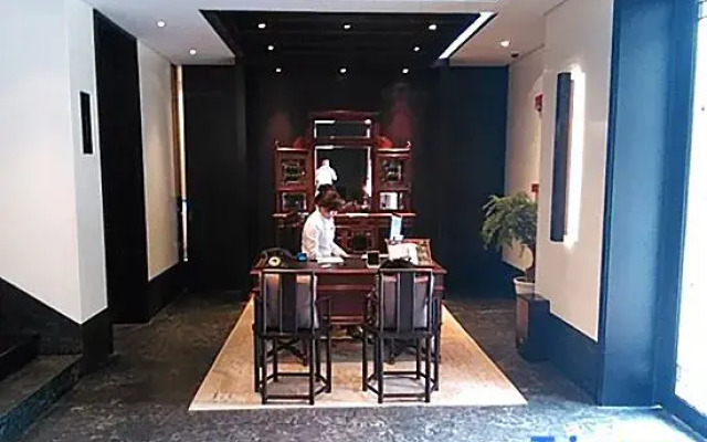 Yihe Gongguan Apartment