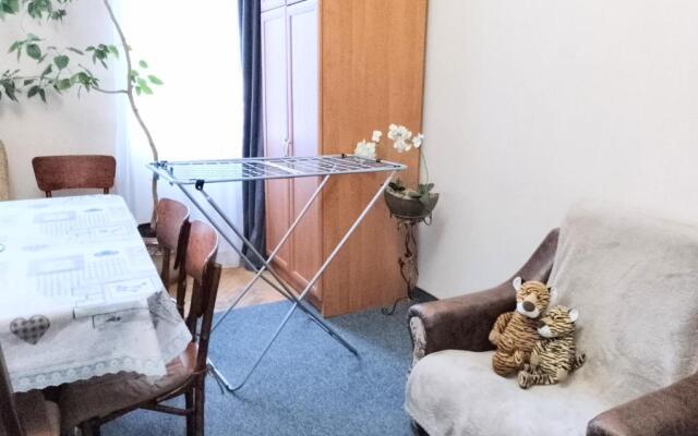 Apartment near the train station