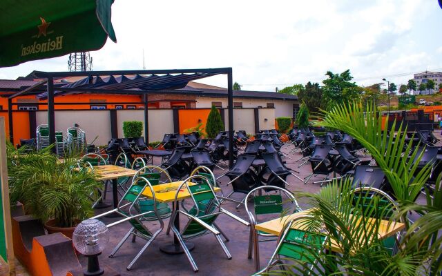 Esporta Suites