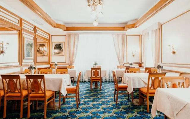 Hotel Scherer