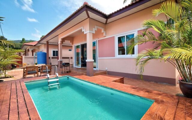 Jaya Pool Villa