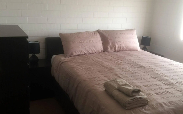 Silver City Cottages