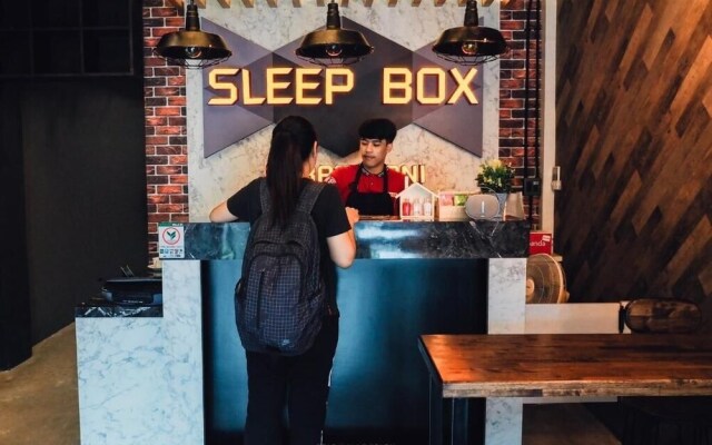 Sleep Box Hostel Suratthani