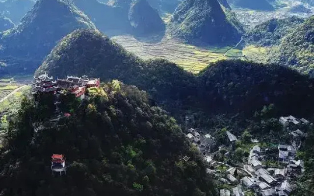 Wusheng Yisu (Yunfeng Tunbao Scenic Area)