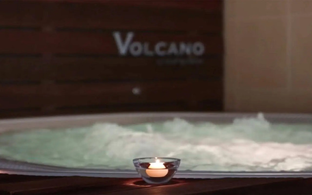 Volcano Spa Hotel