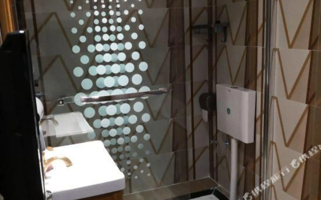 Edge Point Voice Intelligent Hotel