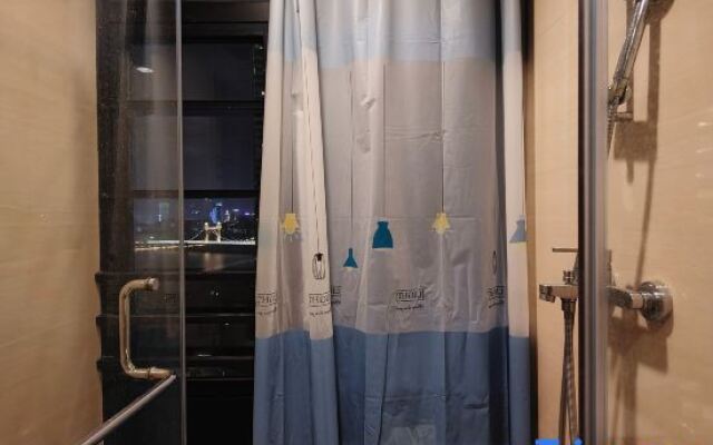 Mangrove Bay Riverside Mountain Riverview  B&B  ( Huafa Mall  Branch)