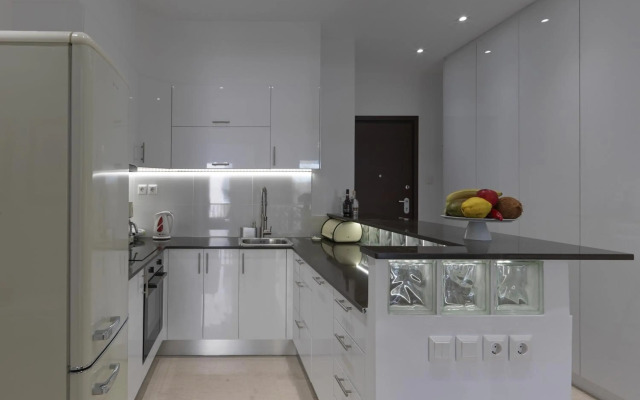 Newly Renovated Apartment in the Heart of Athens