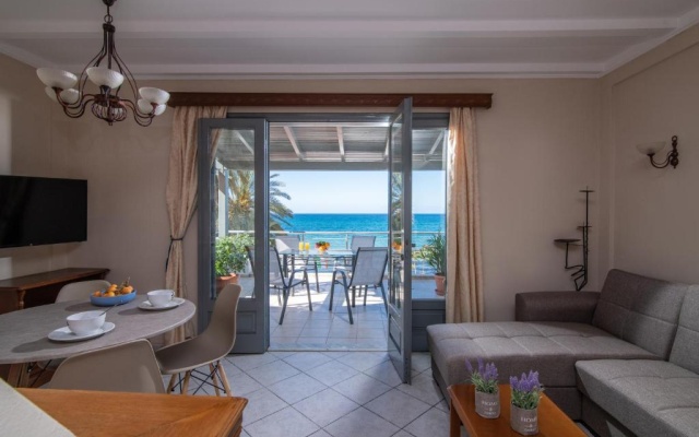 Evi's Beach Front Apartment by Estia