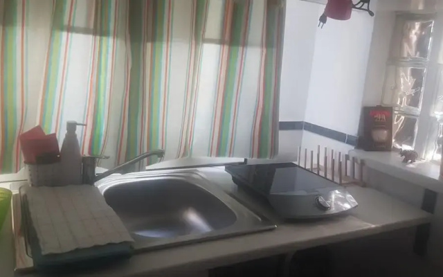 Lovely 2-bed House in Klarici Close to Pula